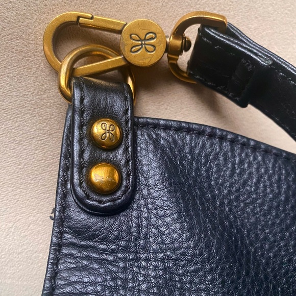 HOBO Big Leather Crossbody - Picture 4 of 8